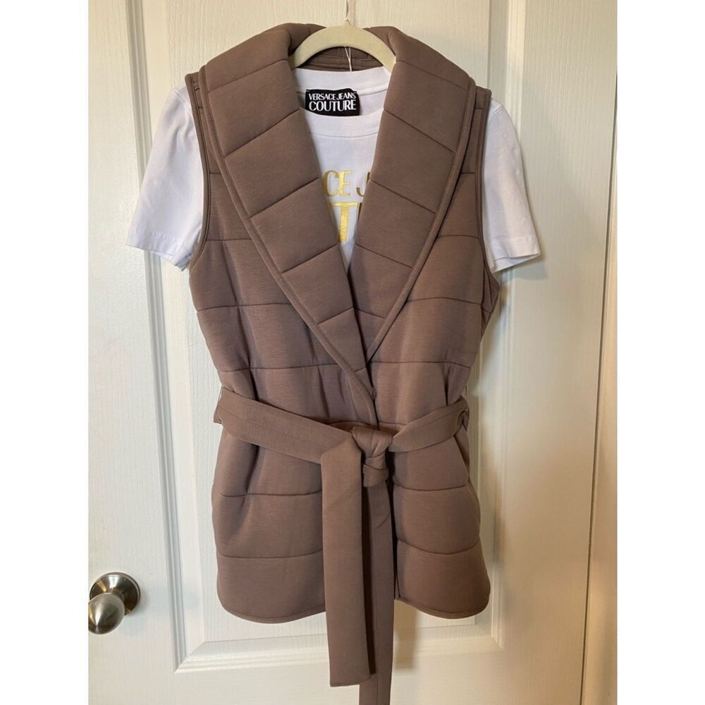 🥂🍾HOST PICK 🎉🎊SPANX Air Essentials-Puffessentials Vest Size Medium NWT